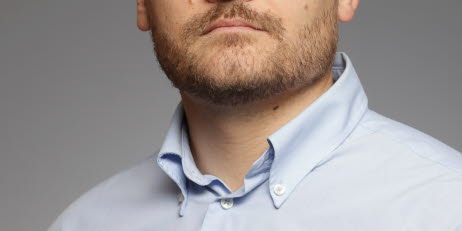 Porträttbild av Ola Hansson, sakkunnig på Arbetsmiljöverket.