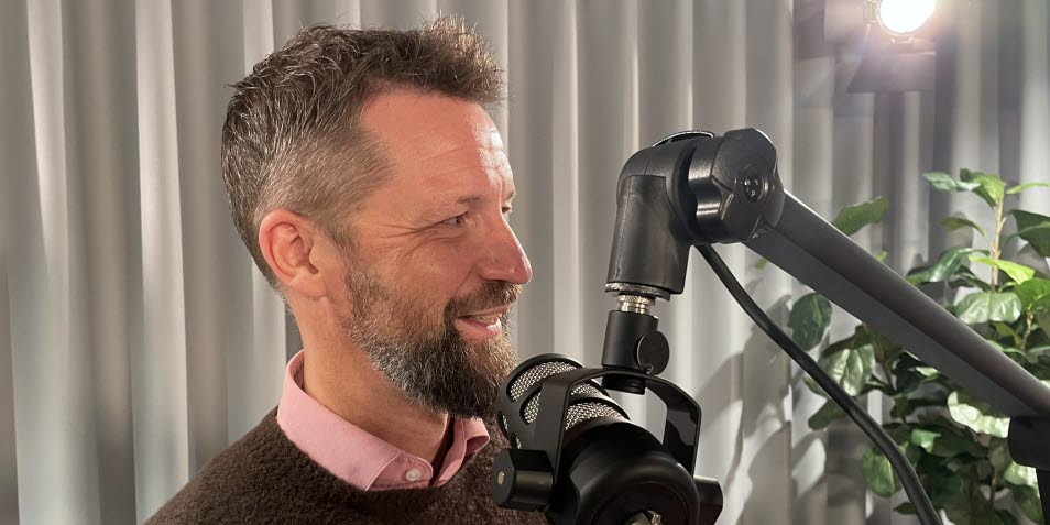 Pär Axelsson i poddstudion.