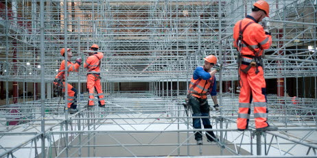 Över hälften av alla utstationerade arbetstagare jobbar inom byggbranschen.