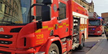 Räddningstjänsten - Brandbilar uppställda på gata