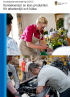 Omslag till kunskapssammanställning Konsekvenser av Lean produktion - Kvinna som rättar till blommor åt person, man som arbetar med en maskin